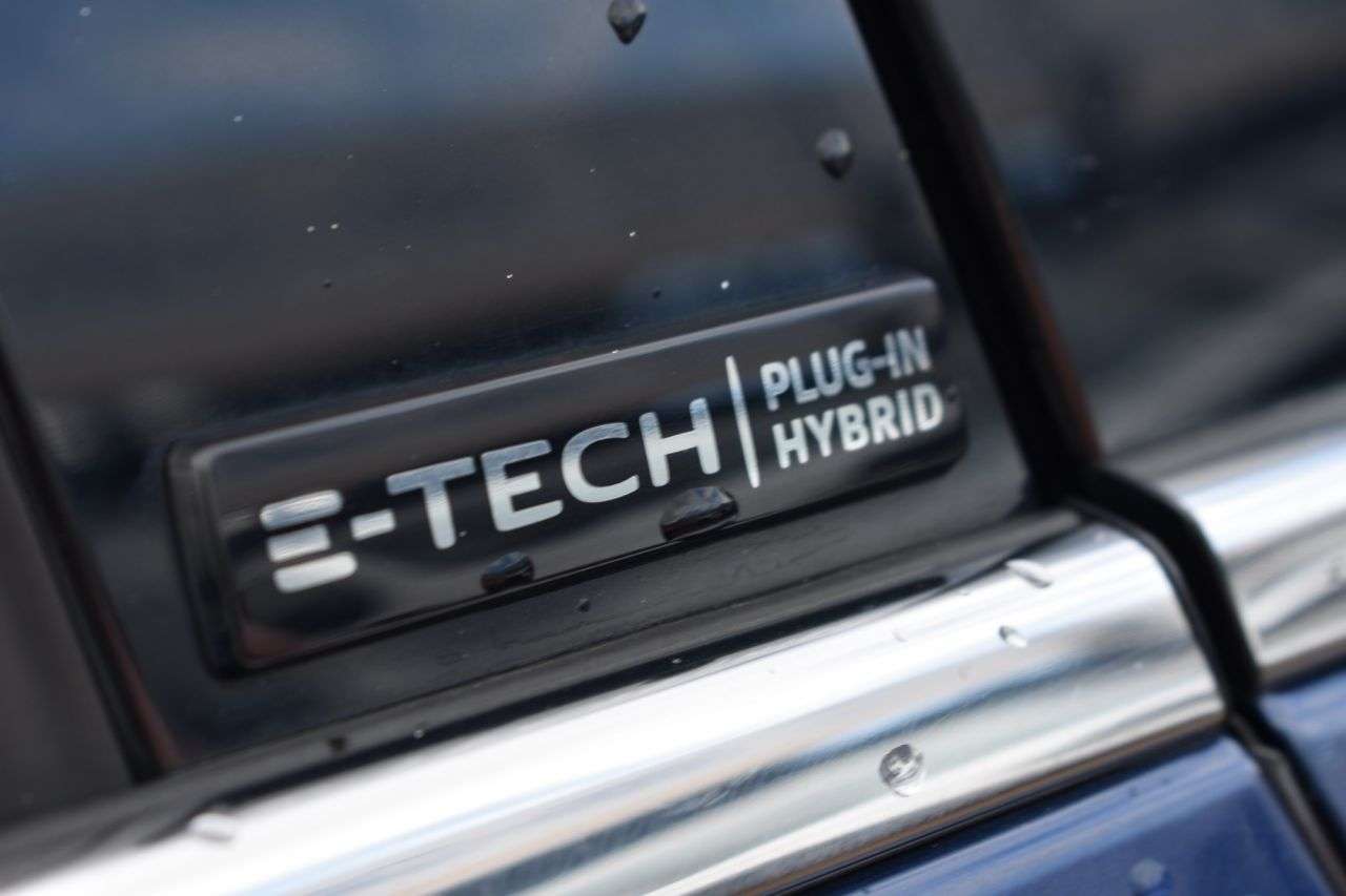 2021 RENAULT MEGANE 2021 RENAULT MEGANE