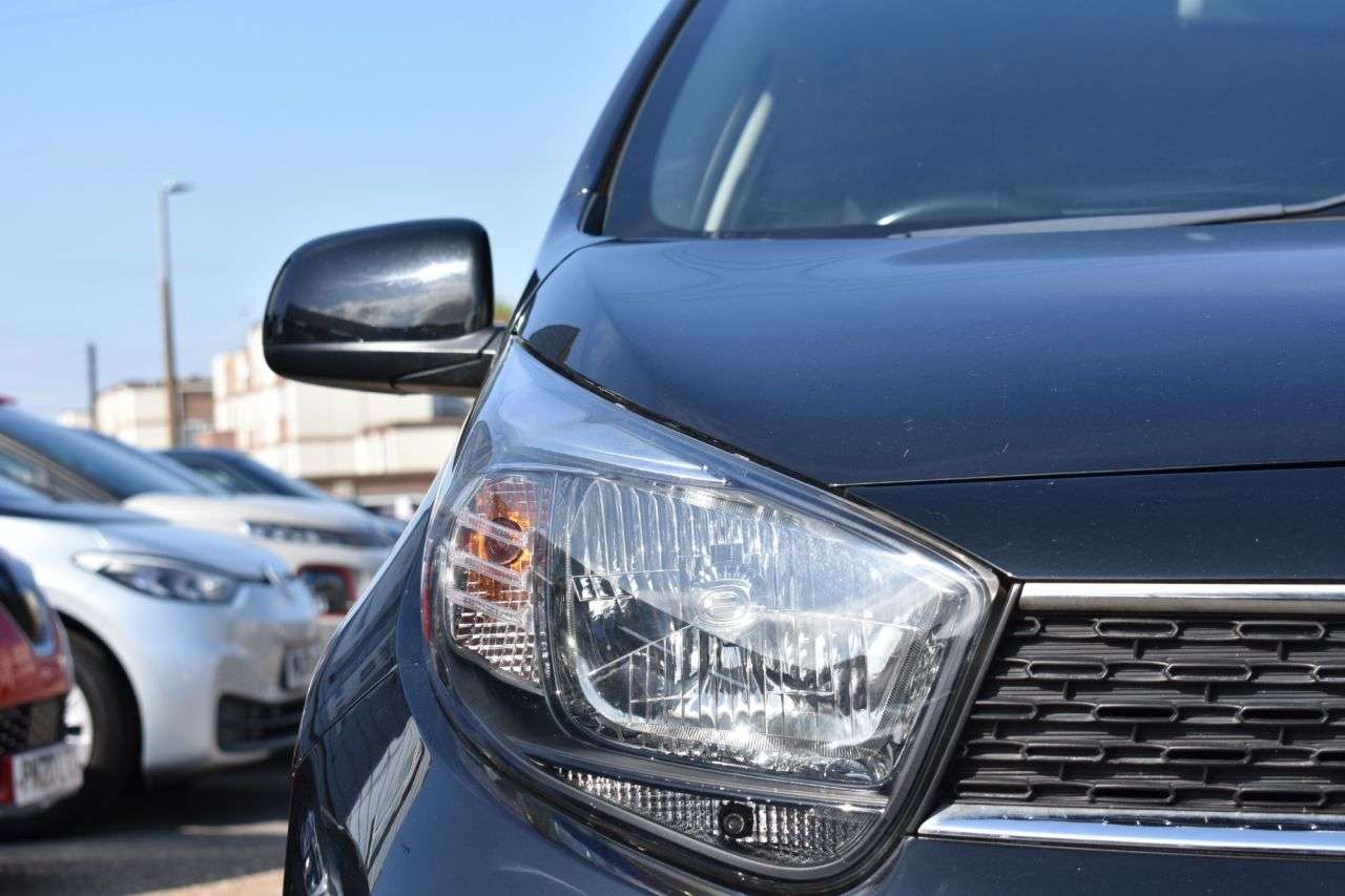 A 2018 KIA PICANTO 1.0 2 Hatchback 5dr Petrol Manual Euro 6 | LOW MILES | 2 KEYS | BLUETOOTH | A 2018 KIA PICANTO 1.0 2 Hatchback 5dr Petrol Manual Euro 6 | LOW MILES | 2 KEYS | BLUETOOTH |