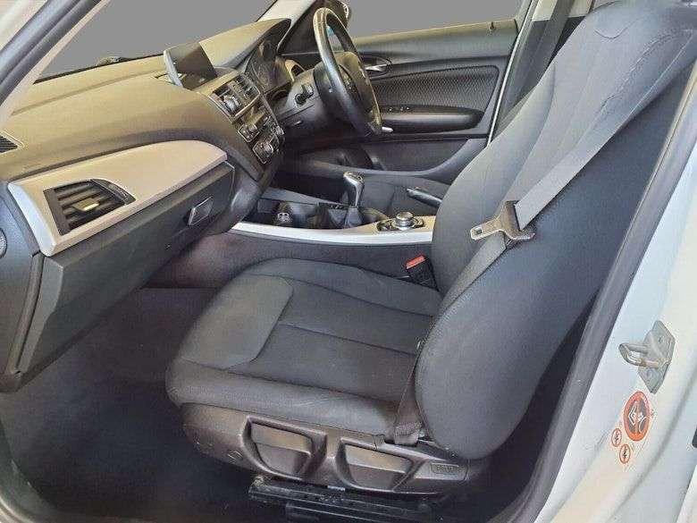 2017 BMW 1 SERIES 2017 BMW 1 SERIES