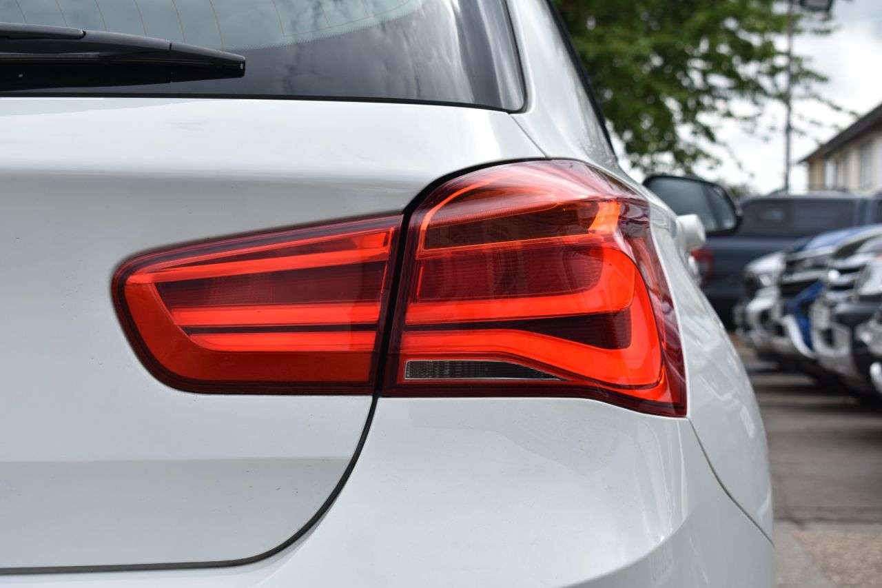 A 2017 BMW 1 SERIES 1.5 116d ED Plus Hatchback 5dr Diesel Manual Euro 6 | CRUISE CONTROL | 2 KE A 2017 BMW 1 SERIES 1.5 116d ED Plus Hatchback 5dr Diesel Manual Euro 6 | CRUISE CONTROL | 2 KE