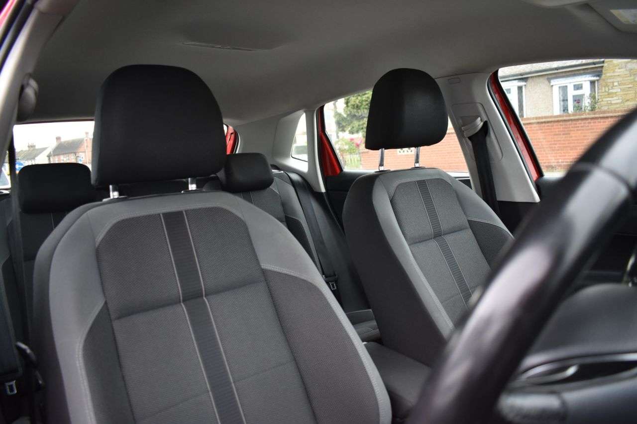 2019 VOLKSWAGEN POLO 2019 VOLKSWAGEN POLO