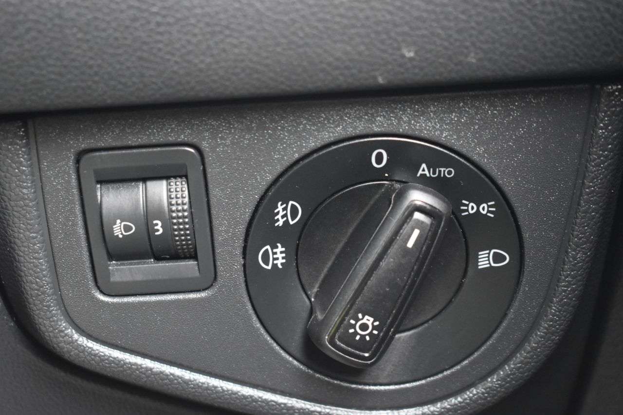 2019 VOLKSWAGEN POLO 2019 VOLKSWAGEN POLO