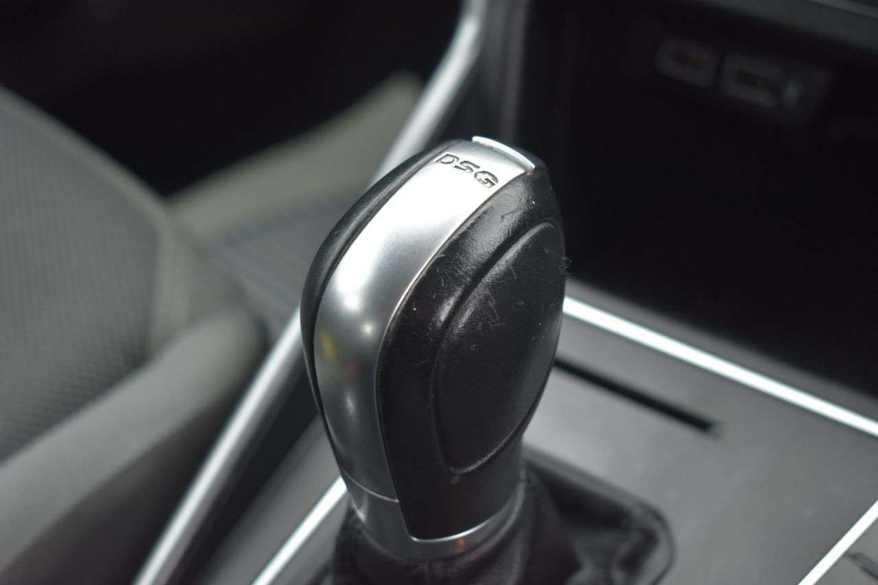 2019 VOLKSWAGEN POLO 2019 VOLKSWAGEN POLO