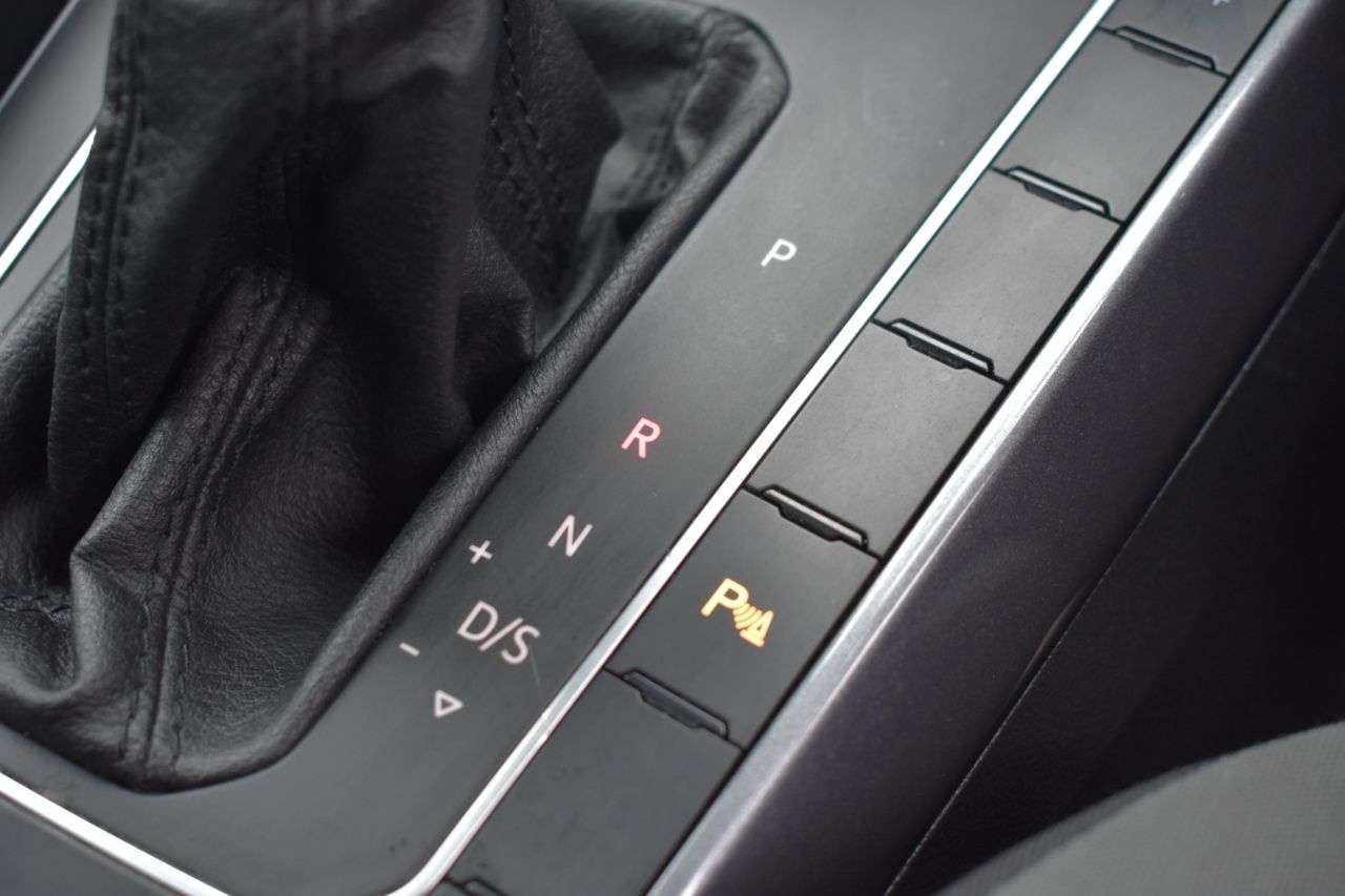 2019 VOLKSWAGEN POLO 2019 VOLKSWAGEN POLO