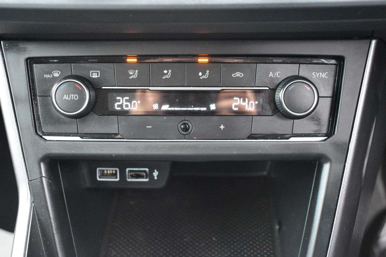 2019 VOLKSWAGEN POLO 2019 VOLKSWAGEN POLO