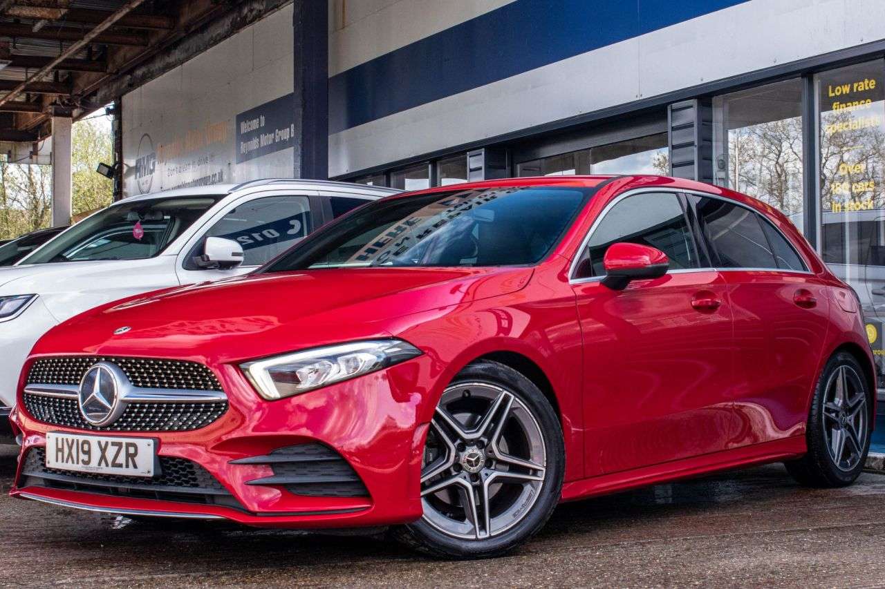 A 2019 MERCEDES-BENZ A-CLASS 1.3 A180 AMG Line Hatchback 5dr Petrol 7G-DCT Euro 6 (s/s) (136 ps) 1 OWNER A 2019 MERCEDES-BENZ A-CLASS 1.3 A180 AMG Line Hatchback 5dr Petrol 7G-DCT Euro 6 (s/s) (136 ps) 1 OWNER