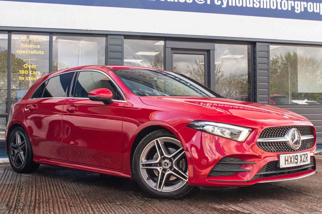 A 2019 MERCEDES-BENZ A-CLASS 1.3 A180 AMG Line Hatchback 5dr Petrol 7G-DCT Euro 6 (s/s) (136 ps) 1 OWNER A 2019 MERCEDES-BENZ A-CLASS 1.3 A180 AMG Line Hatchback 5dr Petrol 7G-DCT Euro 6 (s/s) (136 ps) 1 OWNER