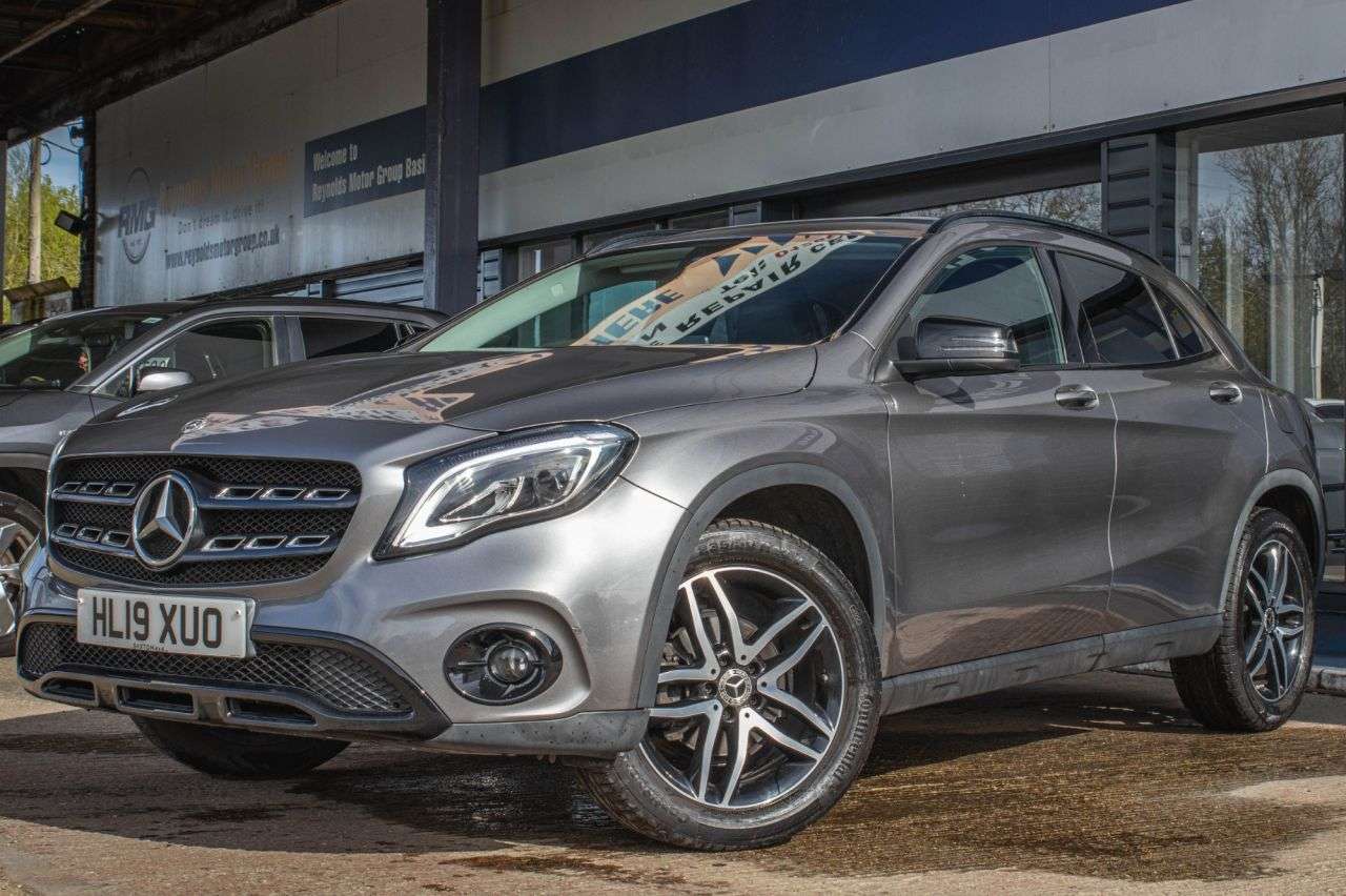 A 2019 MERCEDES GLA-CLASS GLA 180 URBAN EDITION A 2019 MERCEDES GLA-CLASS GLA 180 URBAN EDITION