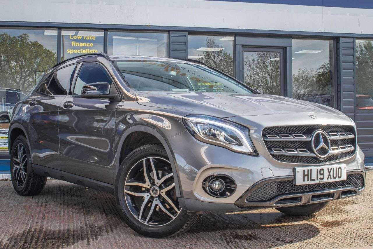 A 2019 MERCEDES GLA-CLASS GLA 180 URBAN EDITION A 2019 MERCEDES GLA-CLASS GLA 180 URBAN EDITION