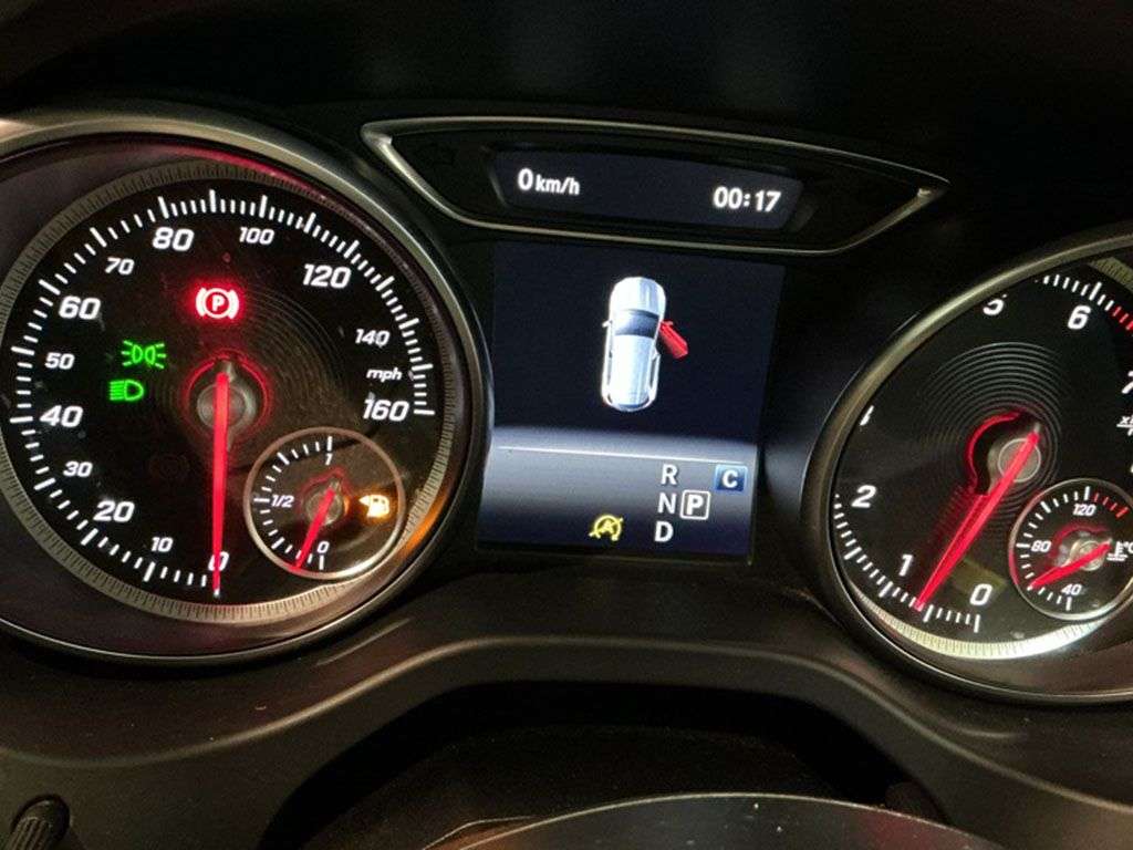 A 2018 MERCEDES GLA-CLASS GLA 180 URBAN EDITION A 2018 MERCEDES GLA-CLASS GLA 180 URBAN EDITION