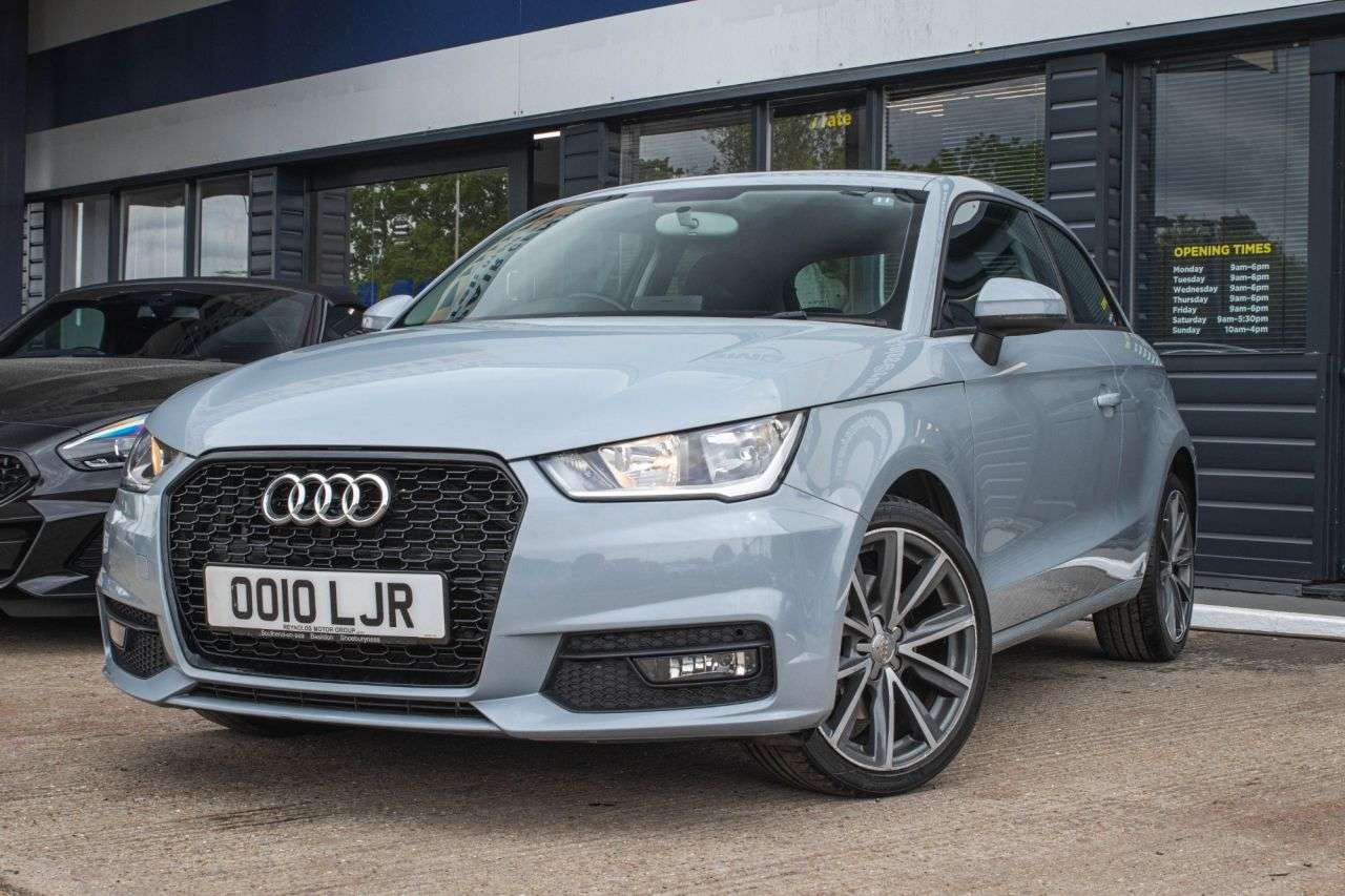 A 2018 AUDI A1 1.6 TDI Sport Hatchback 3dr Diesel S Tronic Euro 6 (s/s) (Nav) (116 ps) PAR A 2018 AUDI A1 1.6 TDI Sport Hatchback 3dr Diesel S Tronic Euro 6 (s/s) (Nav) (116 ps) PAR