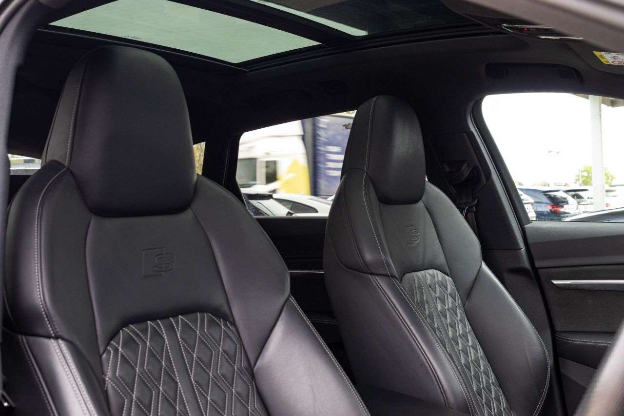 2021 AUDI E-TRON 2021 AUDI E-TRON