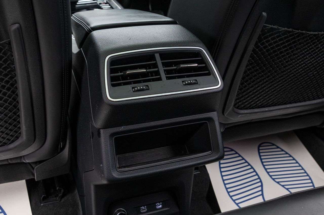 2021 AUDI E-TRON 2021 AUDI E-TRON