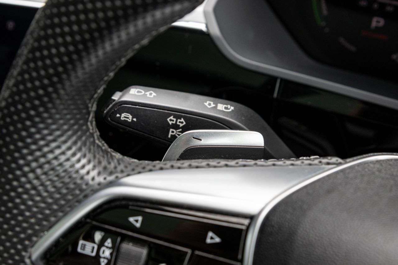 2021 AUDI E-TRON 2021 AUDI E-TRON