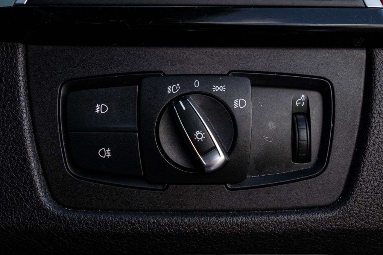 2017 BMW 3 SERIES 2017 BMW 3 SERIES