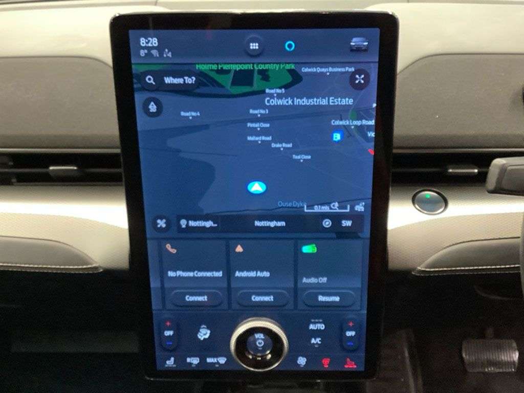 A 2021 FORD MUSTANG MACH-E Standard Range 70kWh SUV 5dr Electric Automatic (269 ps) LEATHER TRIM | PAR A 2021 FORD MUSTANG MACH-E Standard Range 70kWh SUV 5dr Electric Automatic (269 ps) LEATHER TRIM | PAR