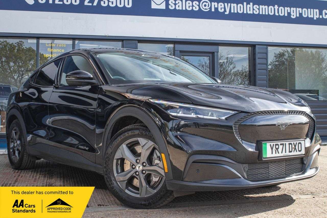A 2021 FORD MUSTANG MACH-E Standard Range 70kWh SUV 5dr Electric Automatic (269 ps) LEATHER TRIM | PAR A 2021 FORD MUSTANG MACH-E Standard Range 70kWh SUV 5dr Electric Automatic (269 ps) LEATHER TRIM | PAR