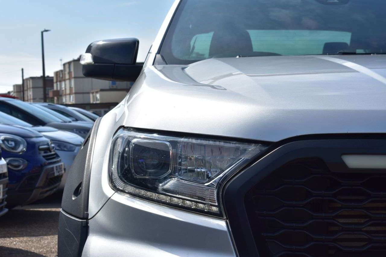 A 2020 FORD RANGER NO VAT RAPTOR STYLE KIT AND WHEELS 2.0 EcoBlue Wildtrak Pickup Double Cab 4 A 2020 FORD RANGER NO VAT RAPTOR STYLE KIT AND WHEELS 2.0 EcoBlue Wildtrak Pickup Double Cab 4