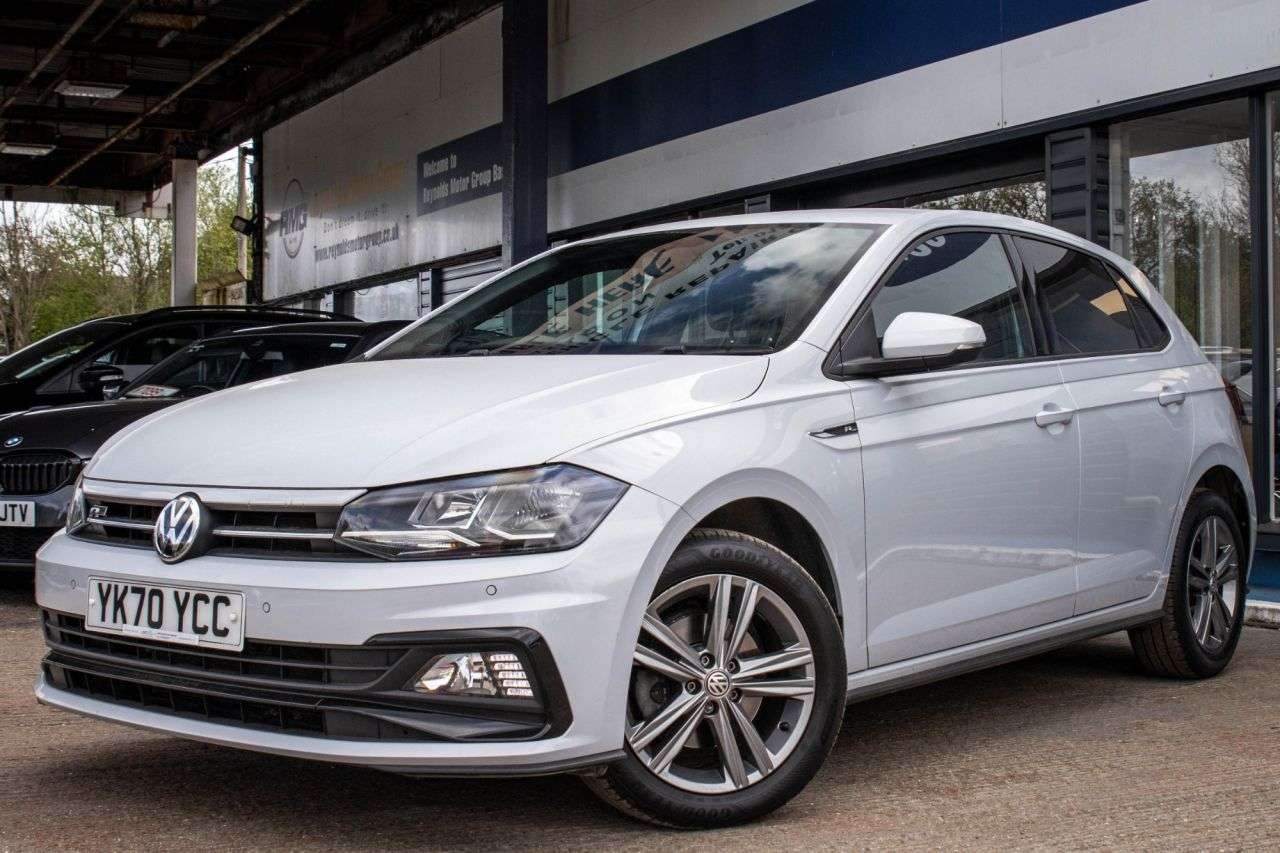 A 2020 VOLKSWAGEN POLO 1.0 TSI R-Line Hatchback 5dr Petrol DSG Euro 6 (s/s) (110 ps) A 2020 VOLKSWAGEN POLO 1.0 TSI R-Line Hatchback 5dr Petrol DSG Euro 6 (s/s) (110 ps)