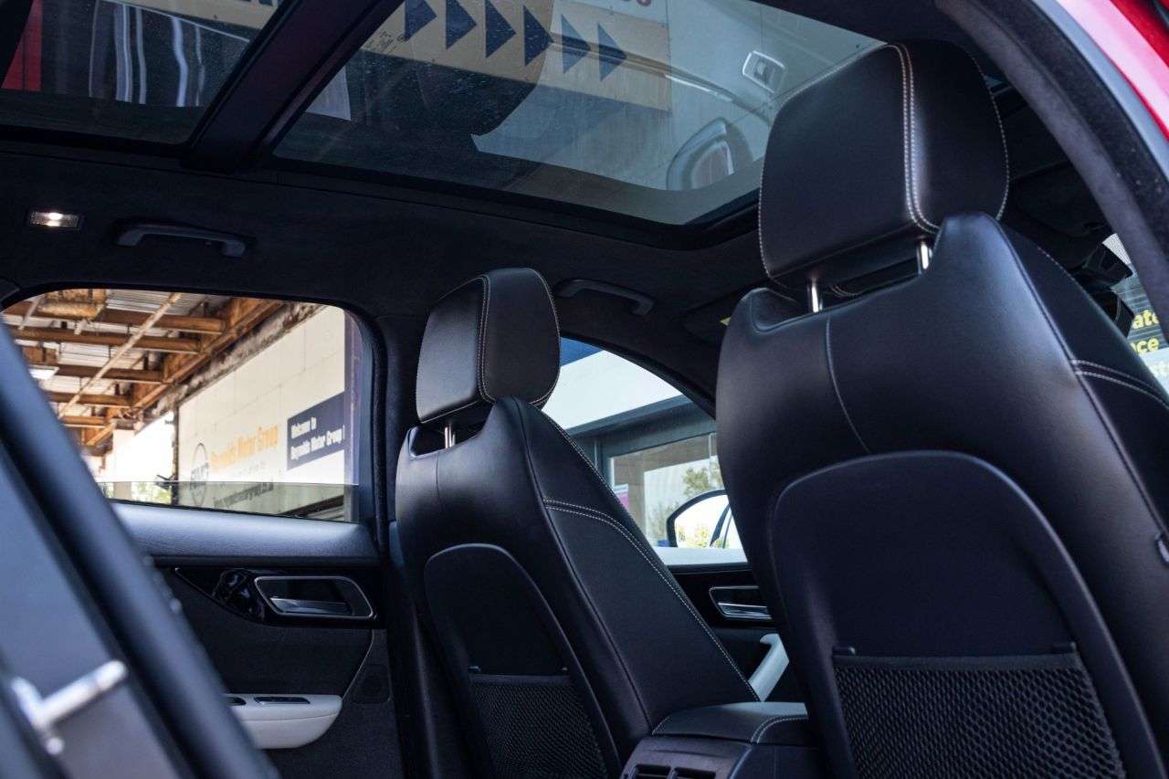 2019 JAGUAR F-PACE 2019 JAGUAR F-PACE