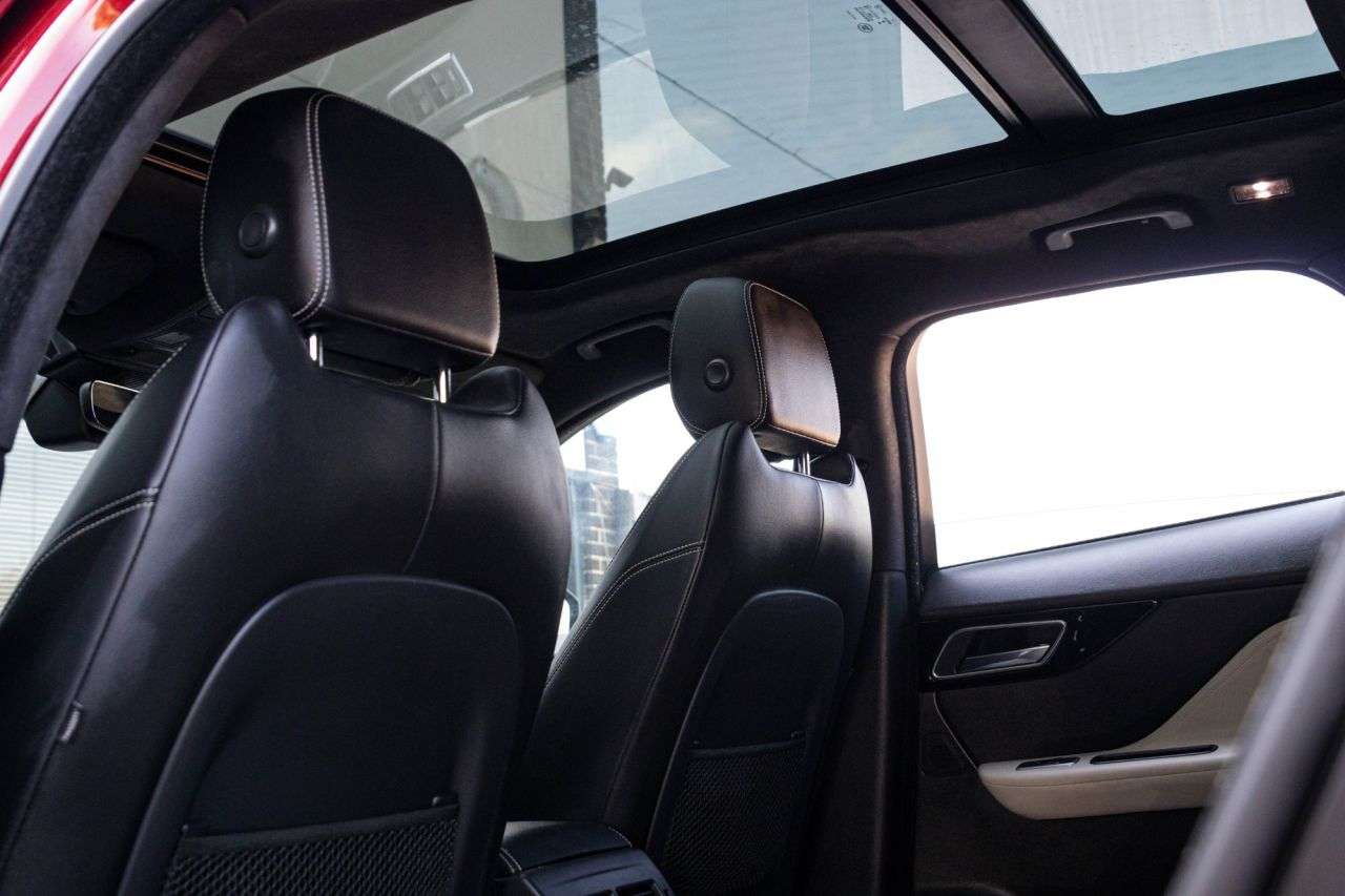 2019 JAGUAR F-PACE 2019 JAGUAR F-PACE