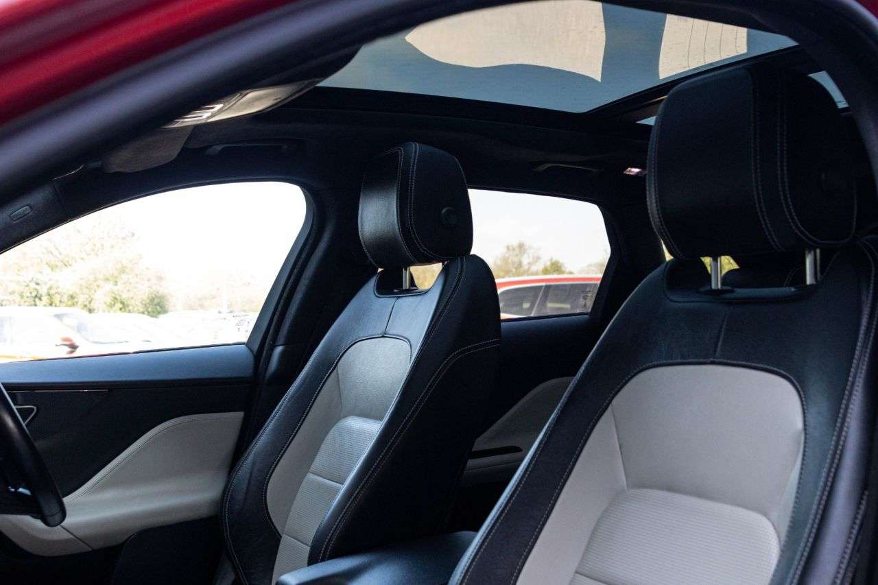 2019 JAGUAR F-PACE 2019 JAGUAR F-PACE