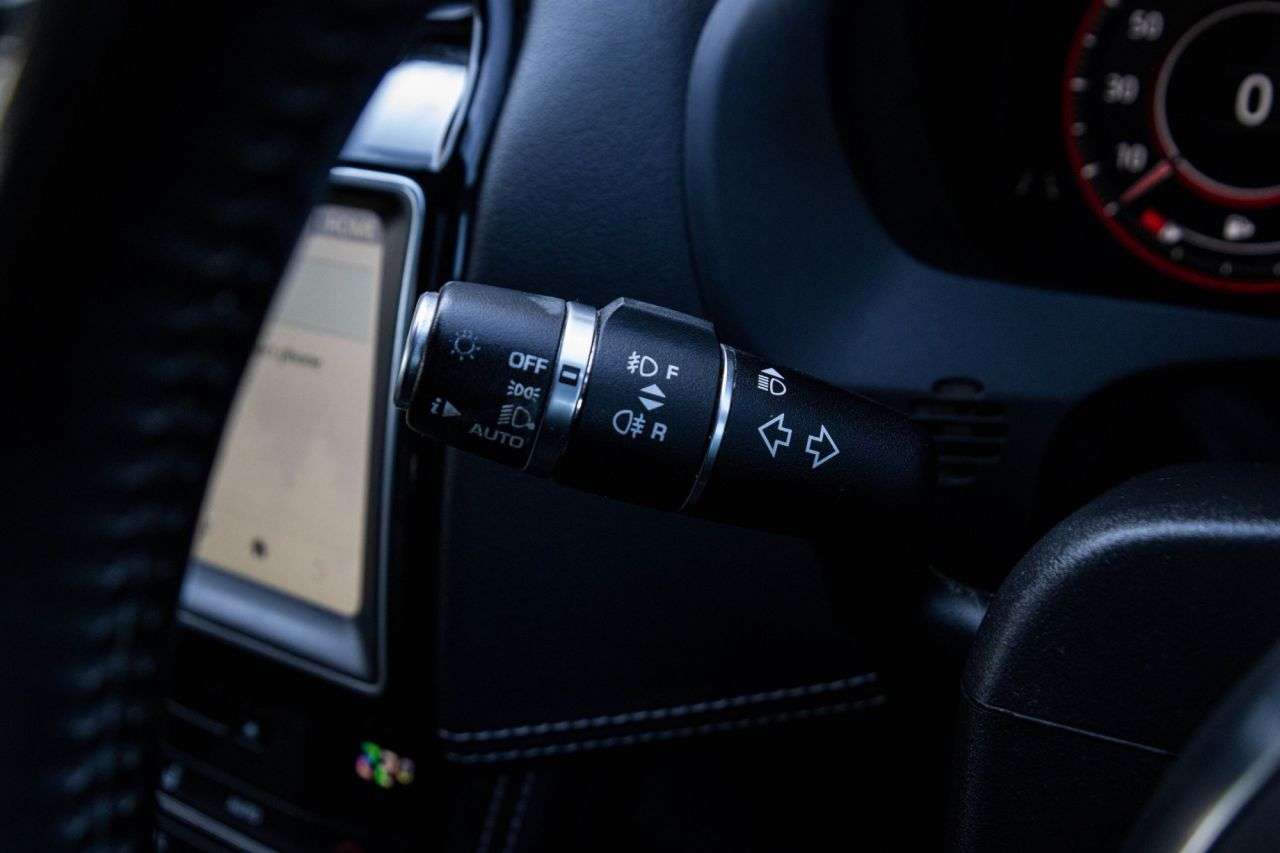 2019 JAGUAR F-PACE 2019 JAGUAR F-PACE