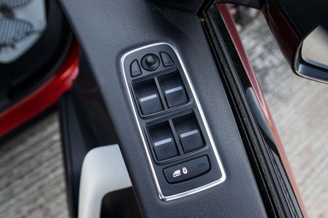 2019 JAGUAR F-PACE 2019 JAGUAR F-PACE