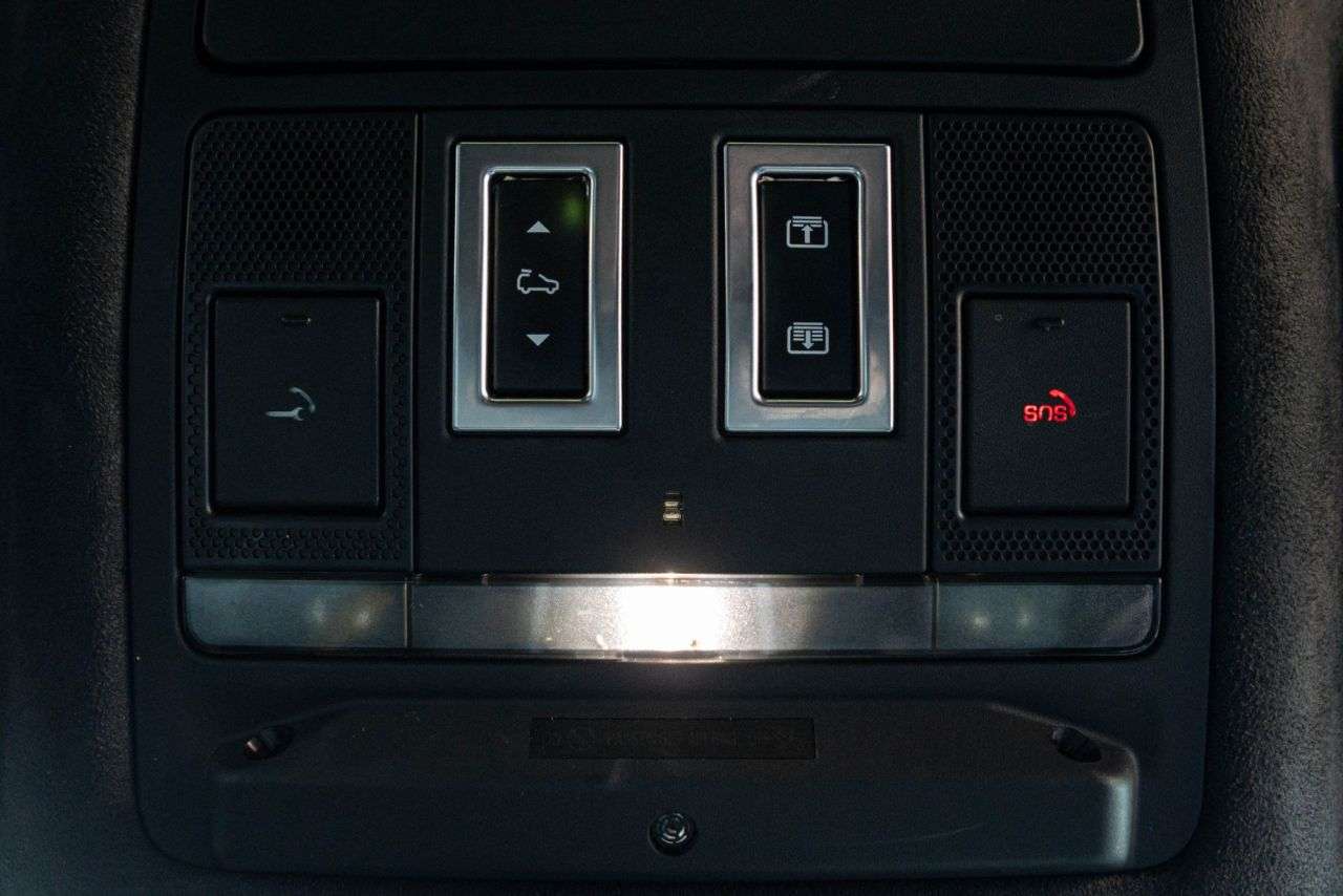 2019 JAGUAR F-PACE 2019 JAGUAR F-PACE