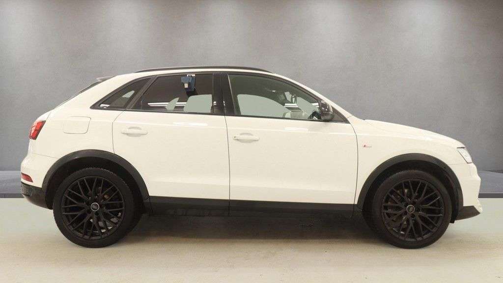 2018 AUDI Q3 2018 AUDI Q3