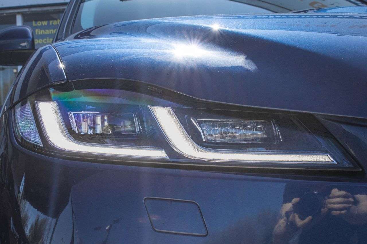 2021 JAGUAR F-PACE 2021 JAGUAR F-PACE