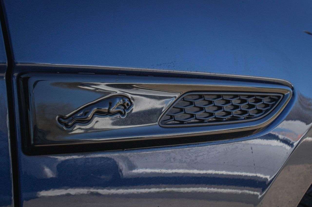 2021 JAGUAR F-PACE 2021 JAGUAR F-PACE
