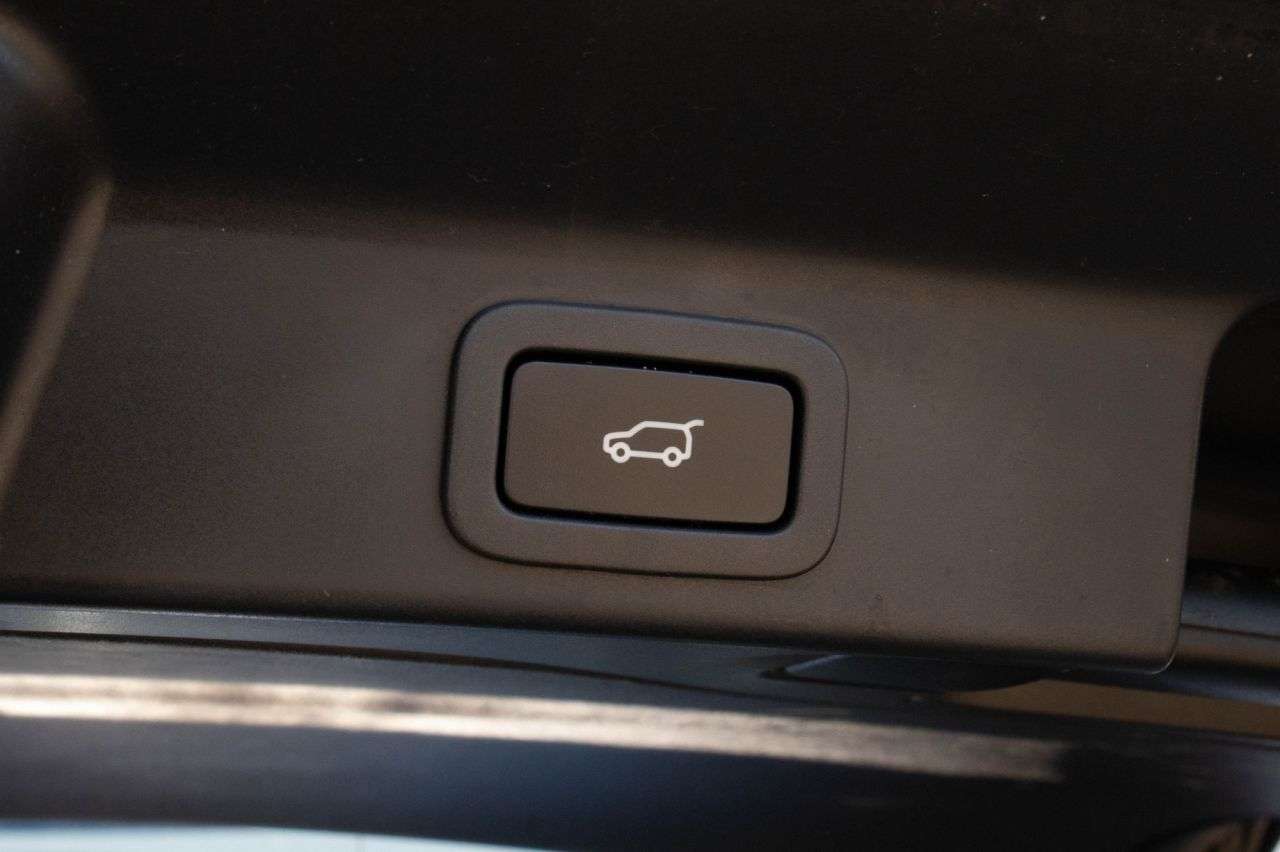 2021 JAGUAR F-PACE 2021 JAGUAR F-PACE