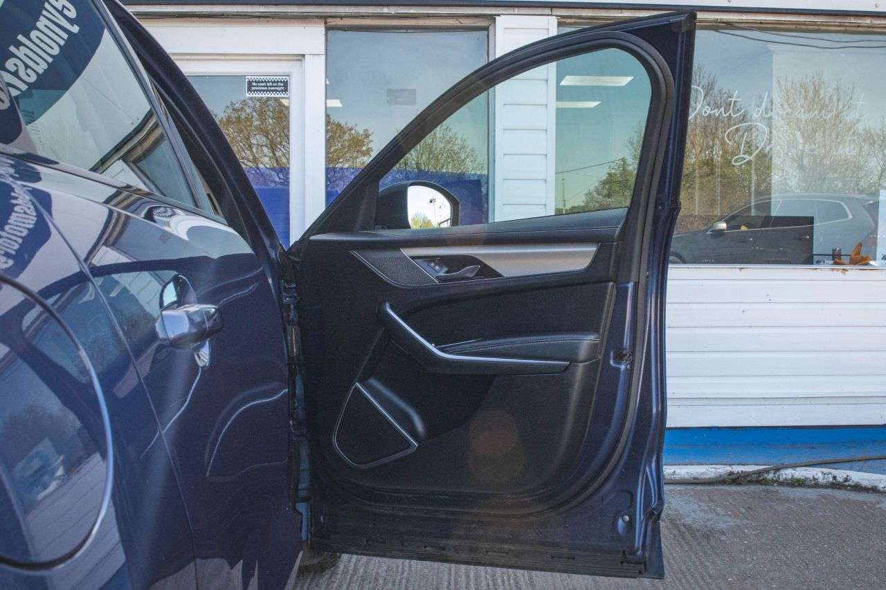 2021 JAGUAR F-PACE 2021 JAGUAR F-PACE