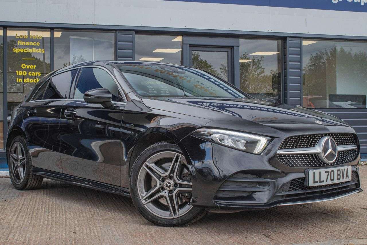 A 2020 MERCEDES-BENZ A-CLASS 1.3 A250e 15.6kWh AMG Line (Premium 2) Hatchback 5dr Petrol Plug-in Hybrid A 2020 MERCEDES-BENZ A-CLASS 1.3 A250e 15.6kWh AMG Line (Premium 2) Hatchback 5dr Petrol Plug-in Hybrid