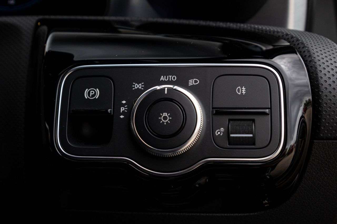 2020 MERCEDES-BENZ A-CLASS 2020 MERCEDES-BENZ A-CLASS