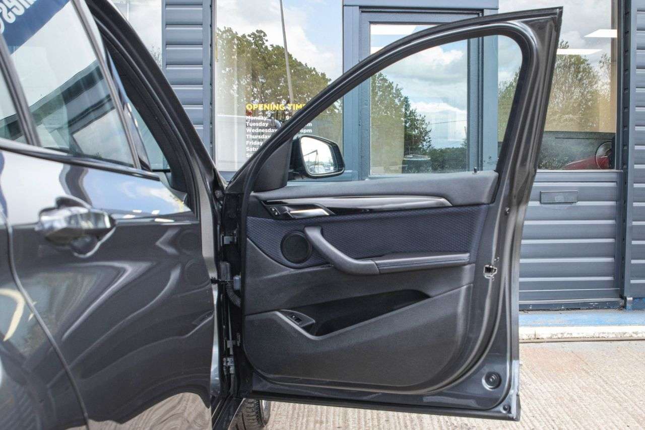 2017 BMW X1 2017 BMW X1