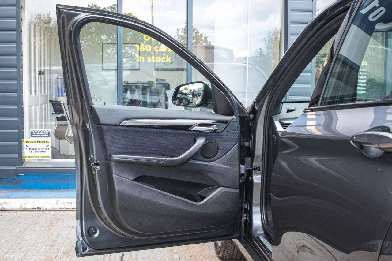 2017 BMW X1 2017 BMW X1