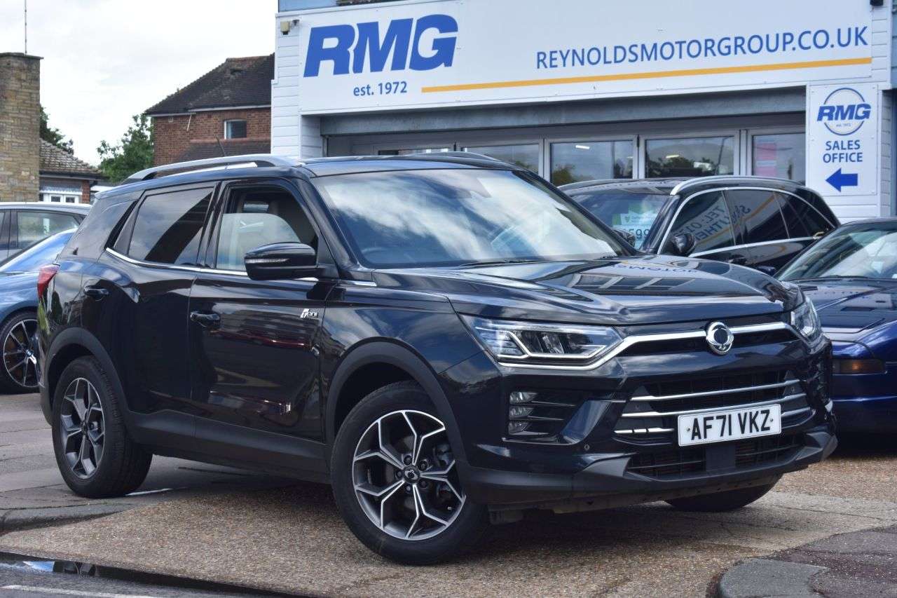 A 2021 SSANGYONG KORANDO 1.5 Ultimate SUV 5dr Petrol Manual Euro 6 | ELECTRIC SEATS | CLIMATE CONTRO A 2021 SSANGYONG KORANDO 1.5 Ultimate SUV 5dr Petrol Manual Euro 6 | ELECTRIC SEATS | CLIMATE CONTRO