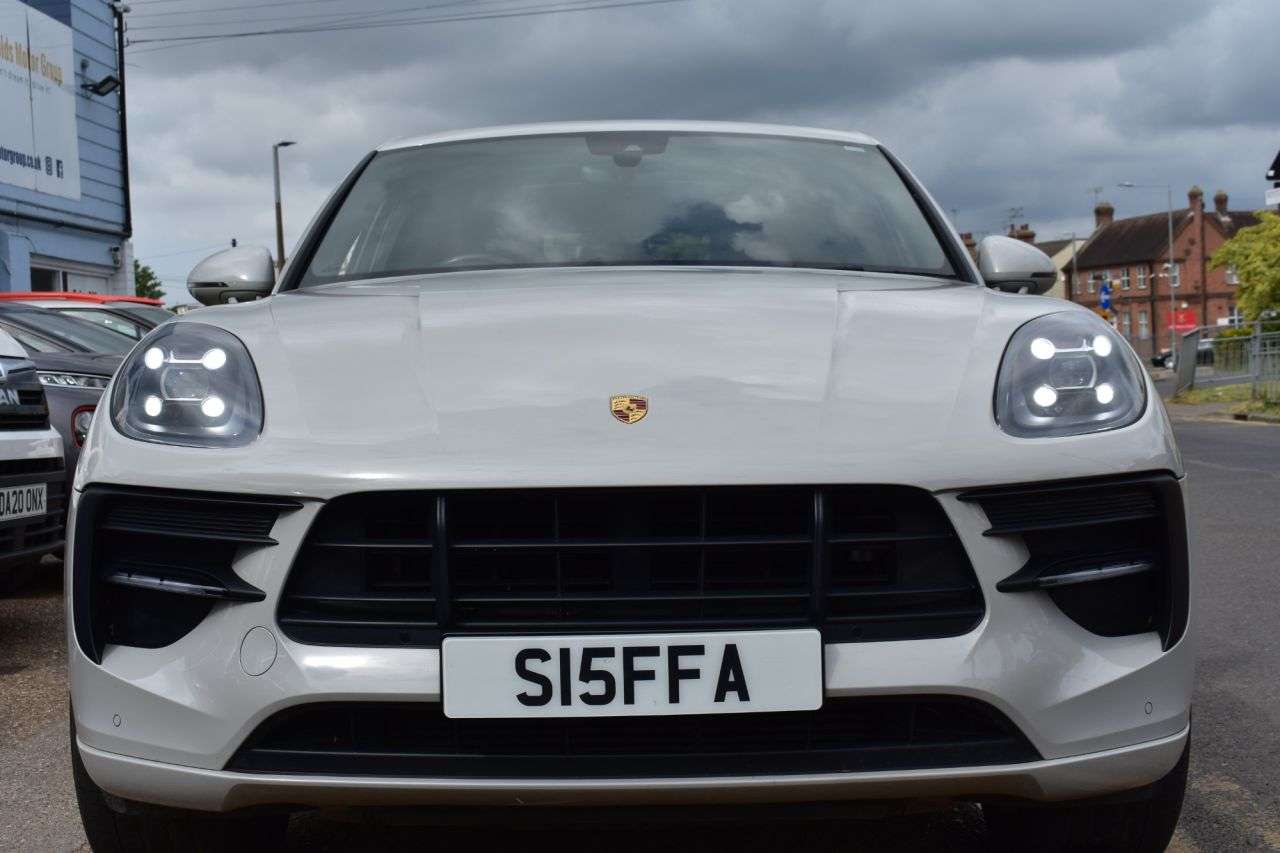 2019 PORSCHE MACAN 2019 PORSCHE MACAN