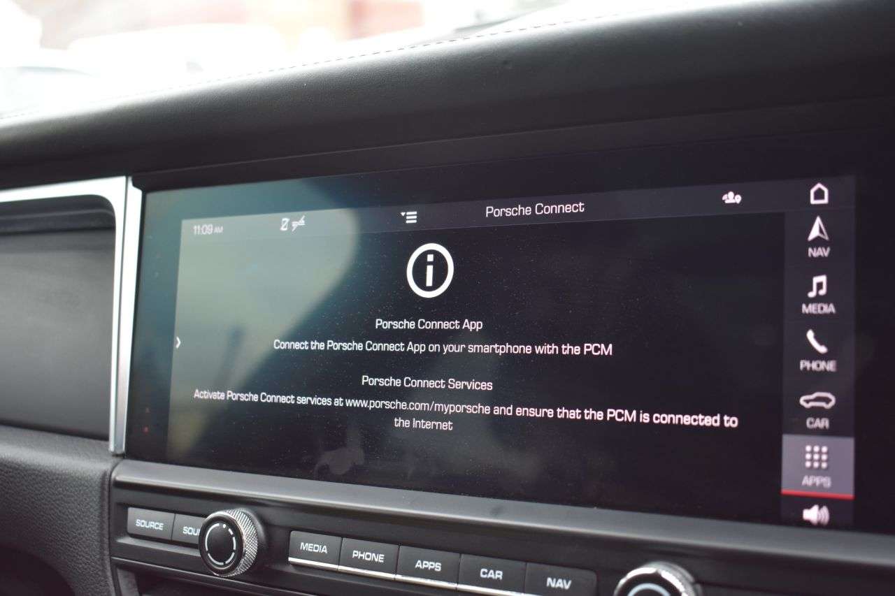2019 PORSCHE MACAN 2019 PORSCHE MACAN
