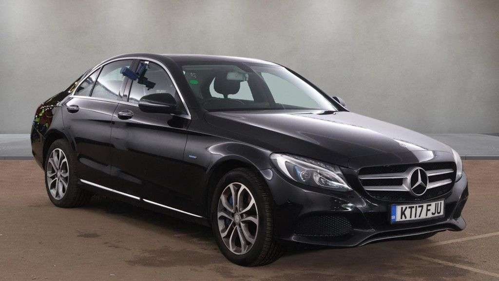 A 2017 MERCEDES-BENZ C-CLASS 2.0 C350e 6.4kWh Sport (Premium) Saloon 4dr Petrol Plug-in Hybrid G-Tronic+ A 2017 MERCEDES-BENZ C-CLASS 2.0 C350e 6.4kWh Sport (Premium) Saloon 4dr Petrol Plug-in Hybrid G-Tronic+