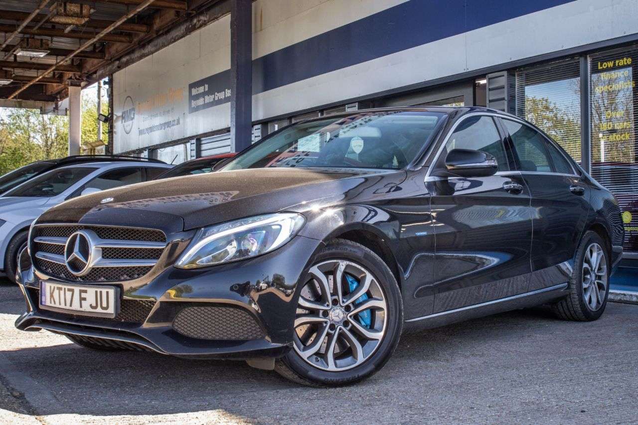 A 2017 MERCEDES-BENZ C-CLASS 2.0 C350e 6.4kWh Sport (Premium) Saloon 4dr Petrol Plug-in Hybrid G-Tronic+ A 2017 MERCEDES-BENZ C-CLASS 2.0 C350e 6.4kWh Sport (Premium) Saloon 4dr Petrol Plug-in Hybrid G-Tronic+