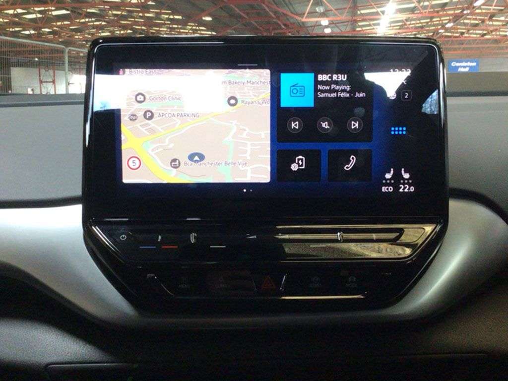 A 2022 VOLKSWAGEN 181 Pure 52kWh Life SUV 5dr Electric Auto (148 ps) A 2022 VOLKSWAGEN 181 Pure 52kWh Life SUV 5dr Electric Auto (148 ps)