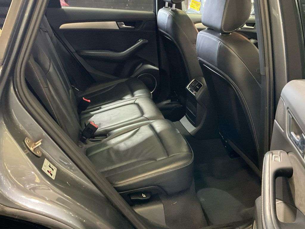 2016 AUDI SQ5 2016 AUDI SQ5