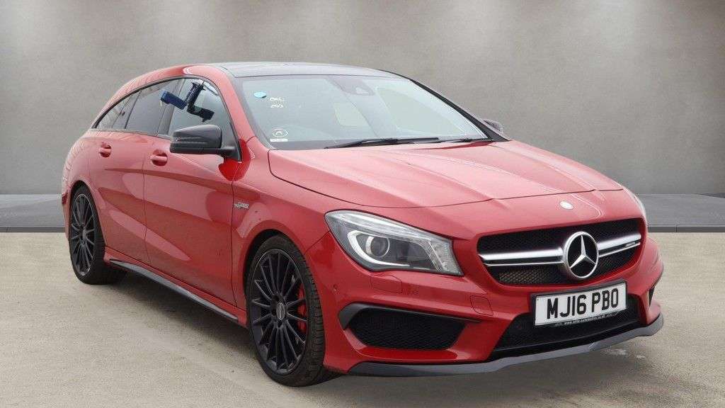 A 2016 MERCEDES-BENZ CLA 2.0 CLA45 AMG Shooting Brake 5dr Petrol SpdS DCT 4MATIC Euro 6 (s/s) (381 p A 2016 MERCEDES-BENZ CLA 2.0 CLA45 AMG Shooting Brake 5dr Petrol SpdS DCT 4MATIC Euro 6 (s/s) (381 p