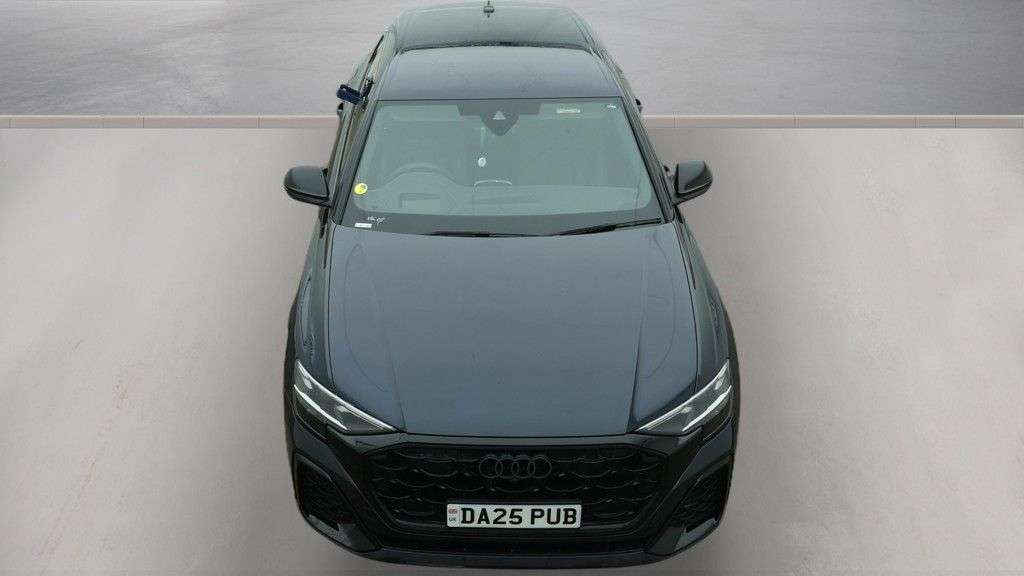 2025 AUDI Q8 2025 AUDI Q8