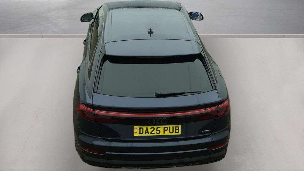 2025 AUDI Q8 2025 AUDI Q8