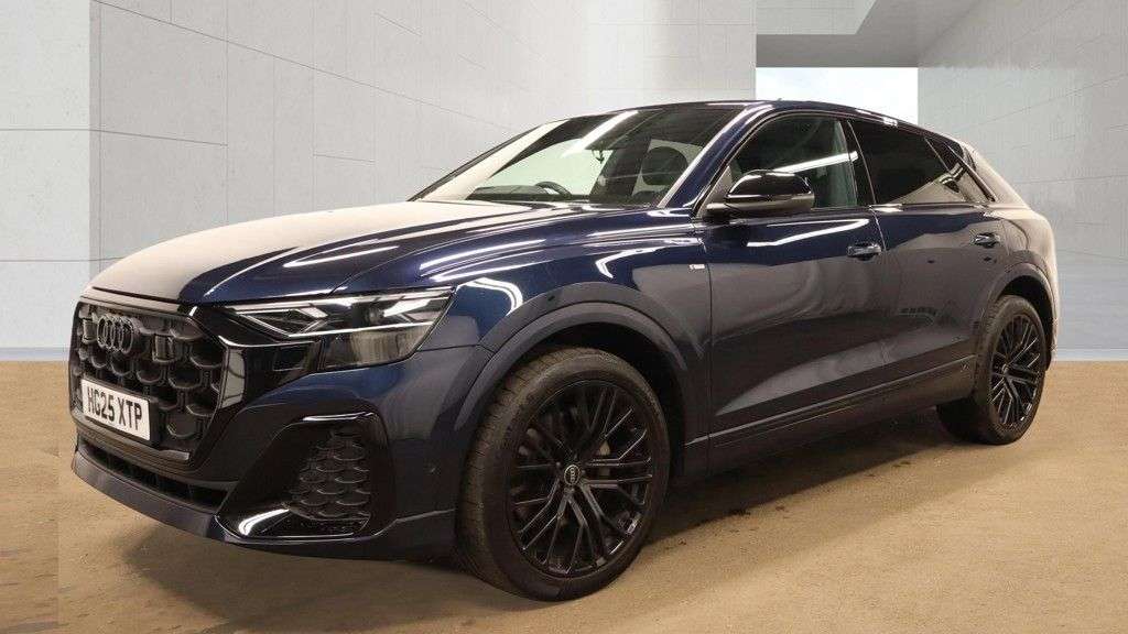 A 2025 AUDI Q8 3.0 TDI V6 50 Black Edition SUV 5dr Diesel Tiptronic quattro Euro 6 | HEADS A 2025 AUDI Q8 3.0 TDI V6 50 Black Edition SUV 5dr Diesel Tiptronic quattro Euro 6 | HEADS