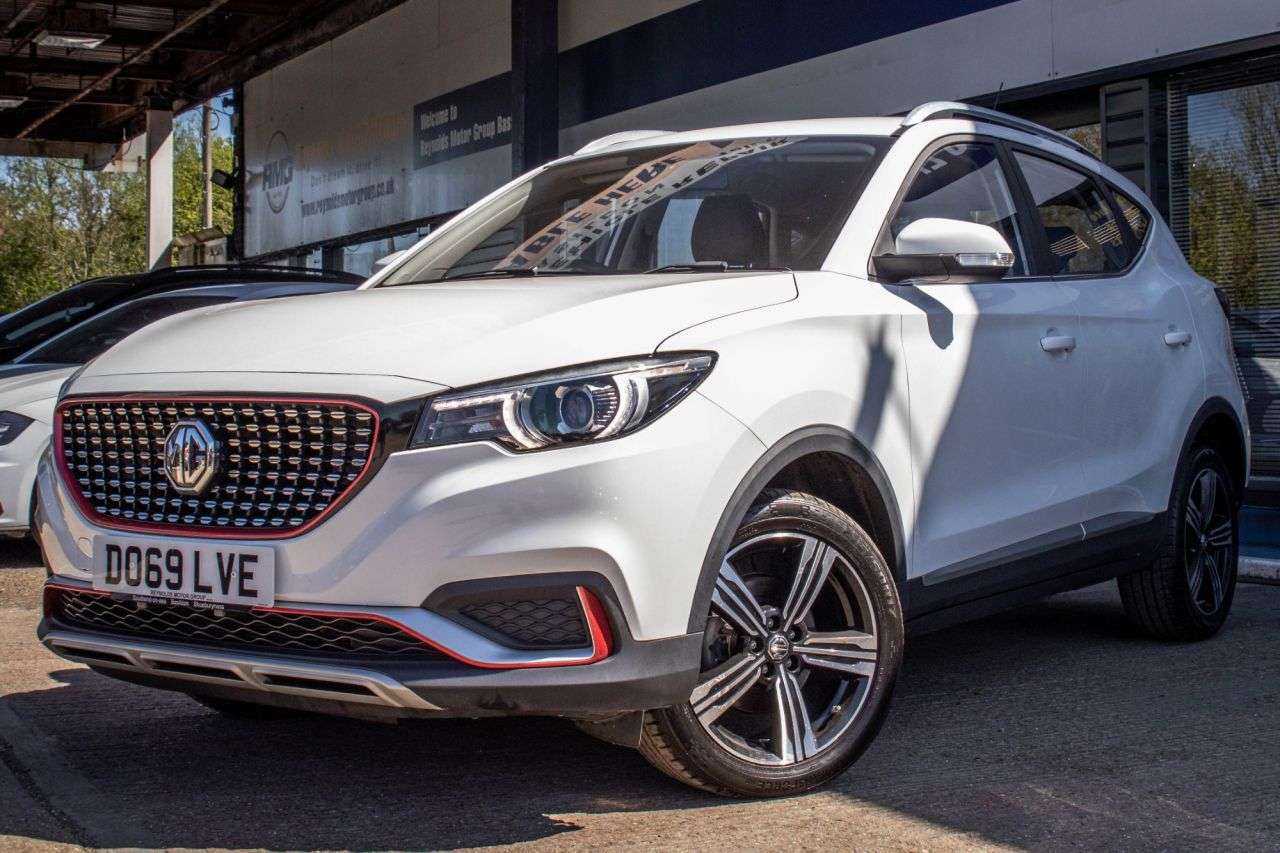 A 2019 MG MG ZS 1.5 VTi-TECH Limited Edition SUV 5dr Petrol Manual Euro 6 (s/s) (106 ps) A 2019 MG MG ZS 1.5 VTi-TECH Limited Edition SUV 5dr Petrol Manual Euro 6 (s/s) (106 ps)